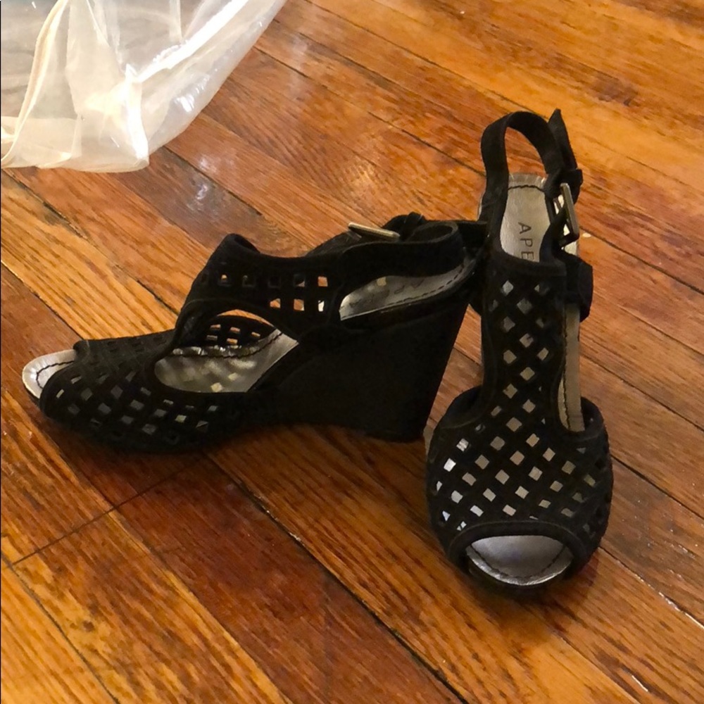 Apepazza Black wedge heels